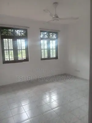 5 Bed Rooms House for Rent-Polgasowita Maththegoda Kottawa
