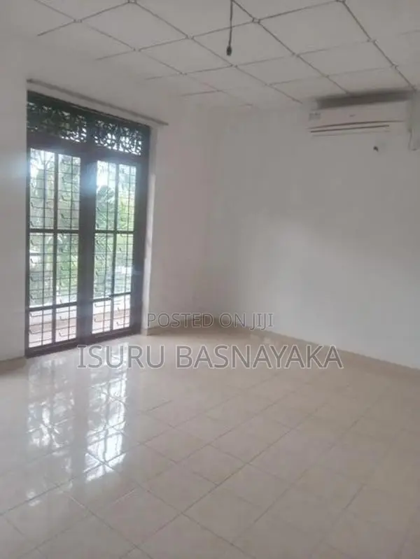 5 Bed Rooms House for Rent-Polgasowita Maththegoda Kottawa
