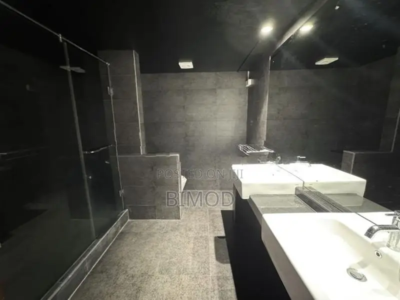 Luxury Furnished 3 Bedroom Apartment for Rent Rajagiriya