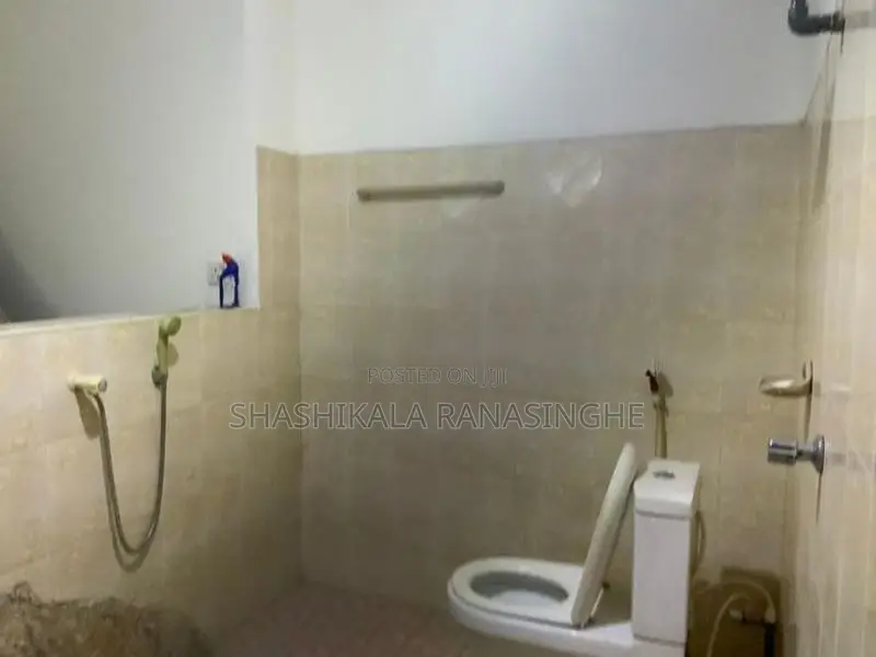2 Bedroom Fully Tiled House Near Karapitiya