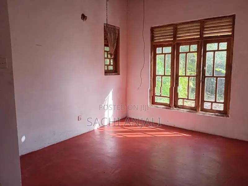 House for rent in Kurunegala station road
