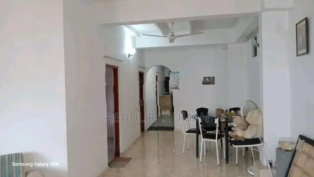 (බිම් මහල) Seduwa Junction 4 Rooms