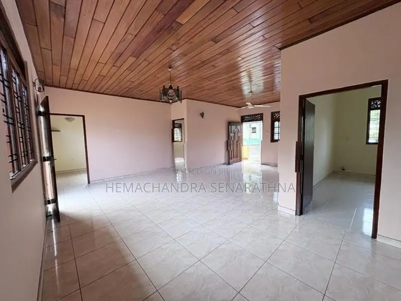 House for Rent in Kurusahandiya, Panadura