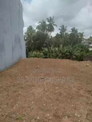 9.5P Land in Pannipitiya(2min walk to High Level Rd)