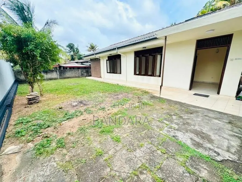 House for Rent – Kalapaluwawa Road, Aggona Ruwanpura