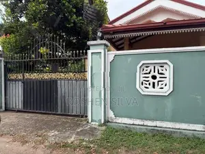 House for Sale Uswetakeiyawa