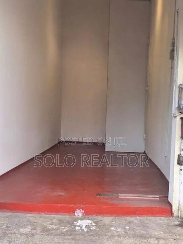 175 Sq.Ft Shop Space for Rent in Dehiwala