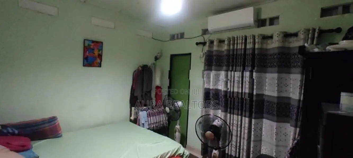 3 Bedrooms House for Sale in High Level Road Colombo 05 (P-182)