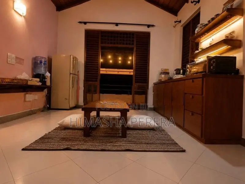Spacious 5-Bedroom House for Rent - Ja Ela
