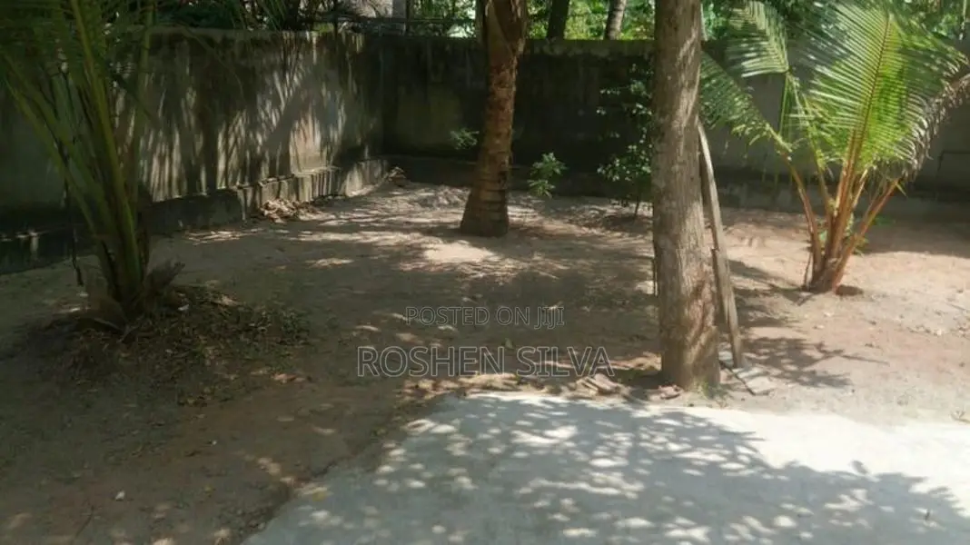 House for Sale Uswetakeiyawa