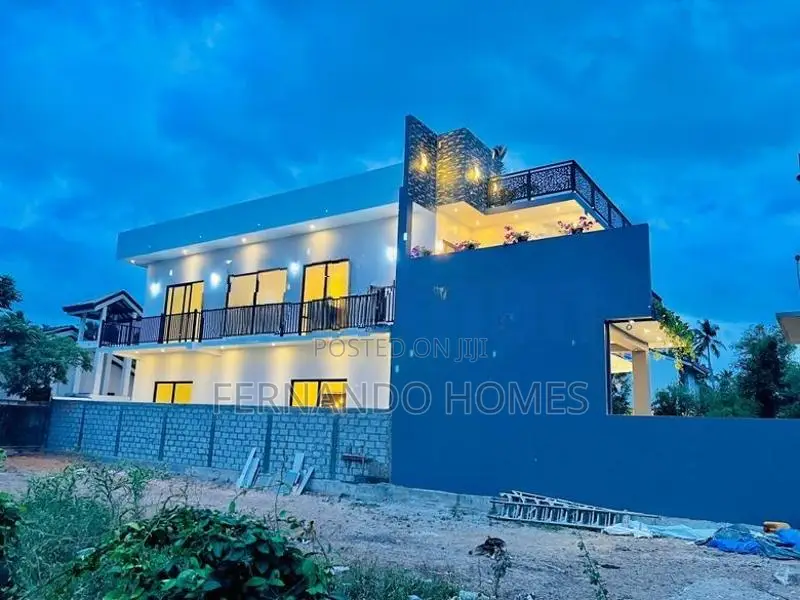 Box Modern Perfect Excellent Design 4BR Luxury House For Sale Negombo