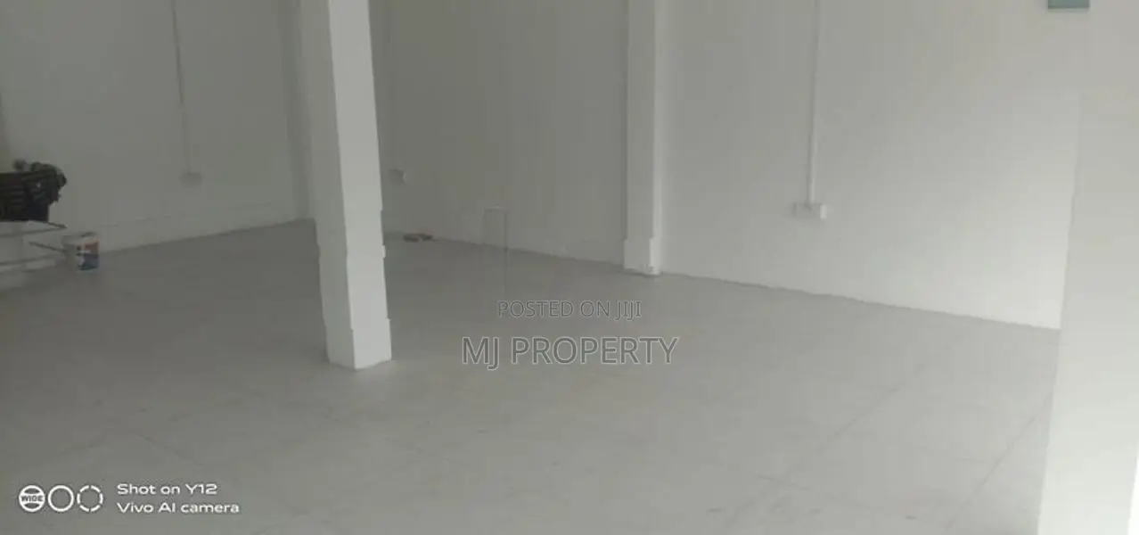 (GC-1155) Highly Valuable Commercial Building Rent in Malabe