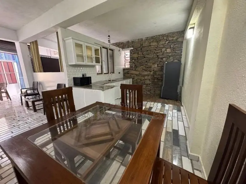 Modern 1-Bedroom House for Rent in Piliyandala Town