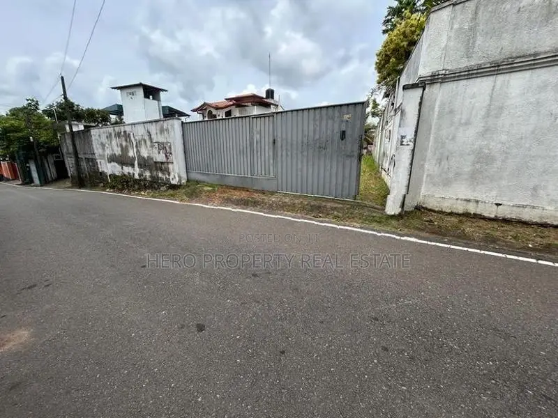Valuable 12.9 Perches Land for Sale in Piliyandala