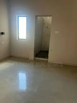 Commercial Property for Rent in Colombo 05 (A6468)