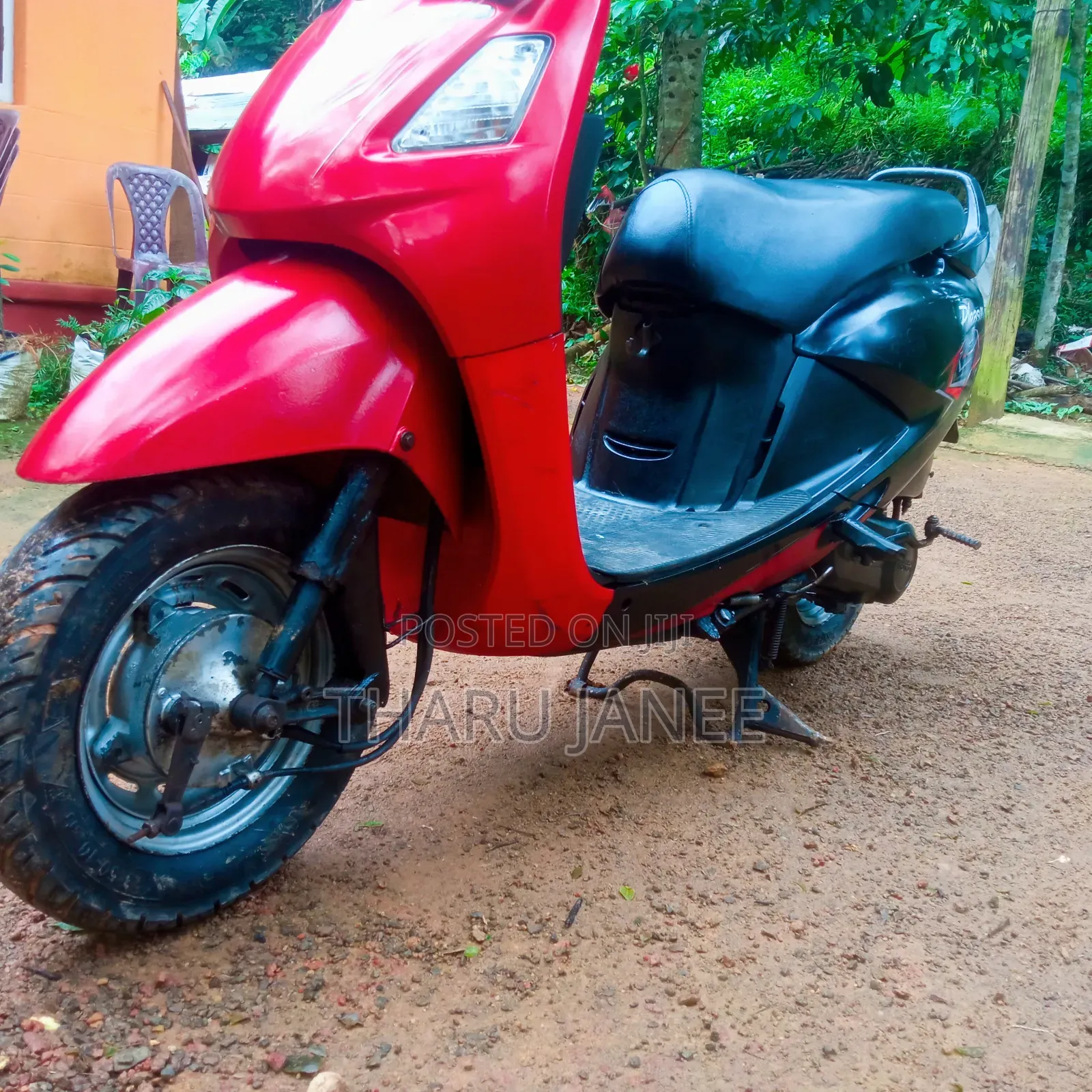 Hero Pleasure 2011 Red