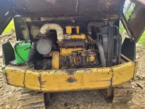 Komatsu 30 1995 Heavy-Duty (Used)