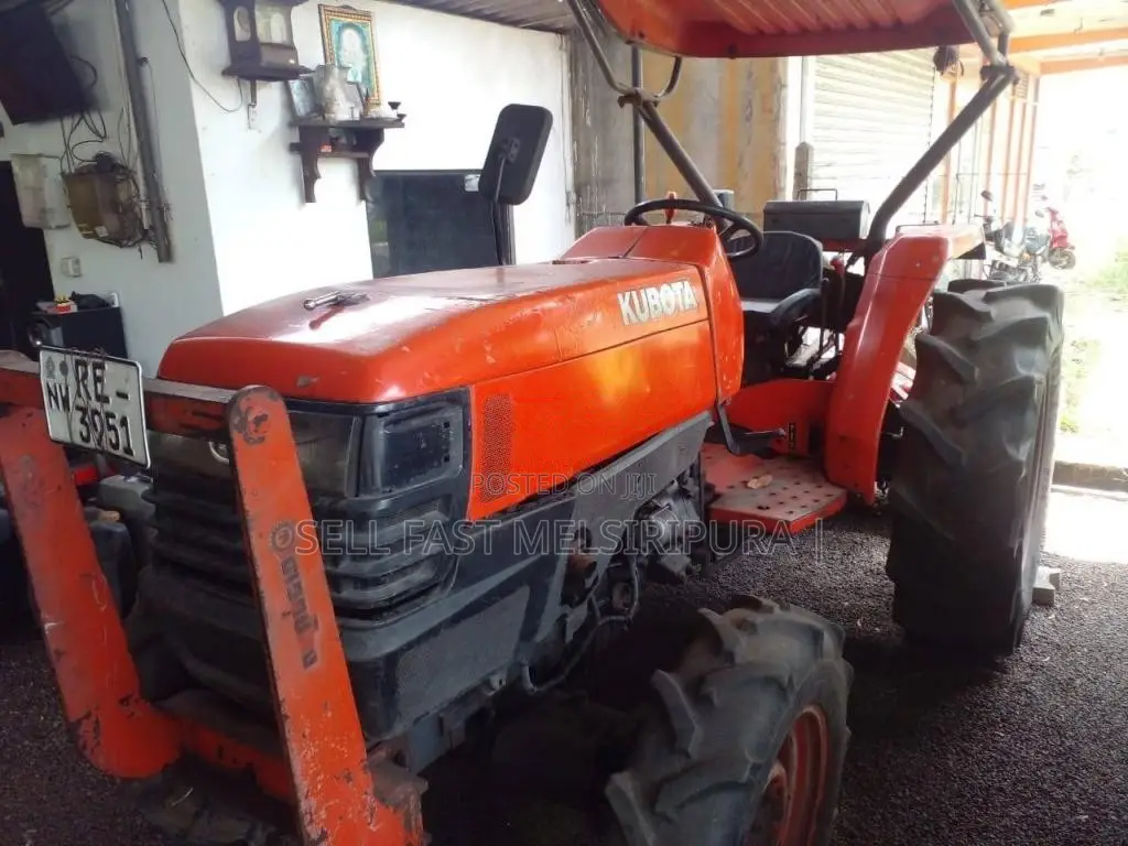 Kubota L 4508 2015 Tractor (Used)