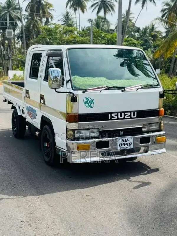 Isuzu Crewcab 1982 Crew Cab (Used)