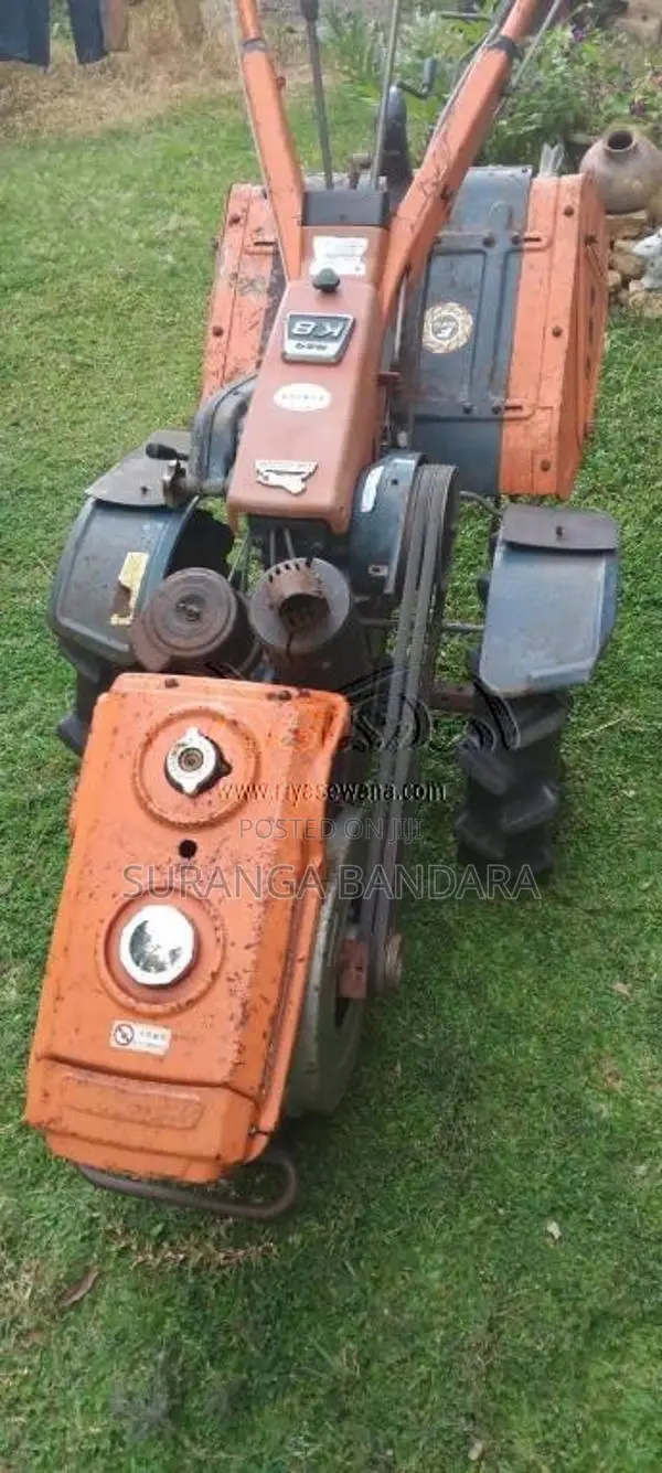 Kubota K8 2001 Tractor (Used)