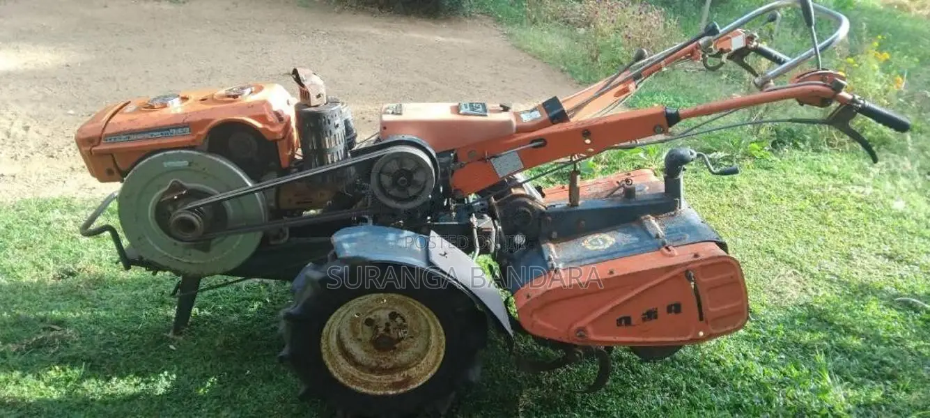 Kubota K8 2001 Tractor (Used)