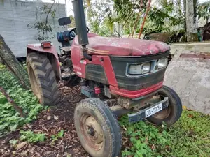 Mahindra 575DI 2004 Tractor (Used)