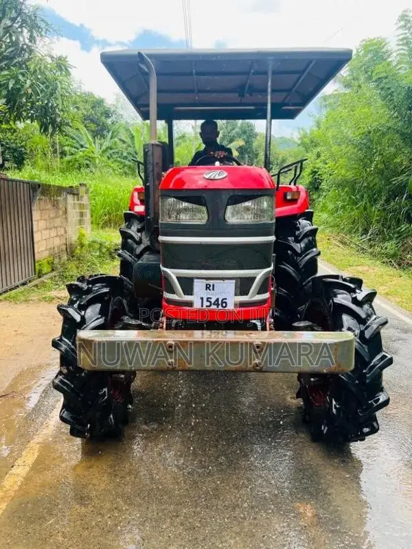 Mahindra 585 2024 Tractor (Used)