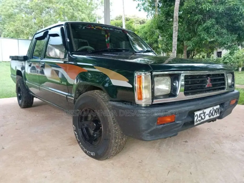 Mitsubishi Double Cab 1999 Pickup (Used)