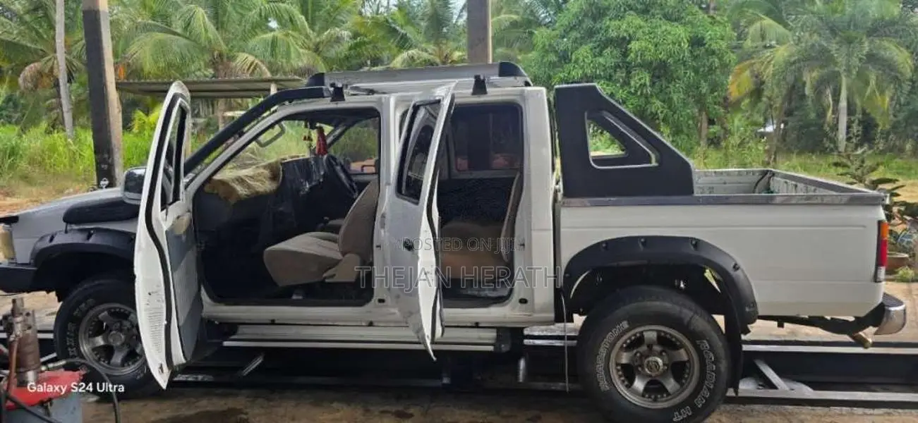 Nissan D21 1986 Pickup (Used)
