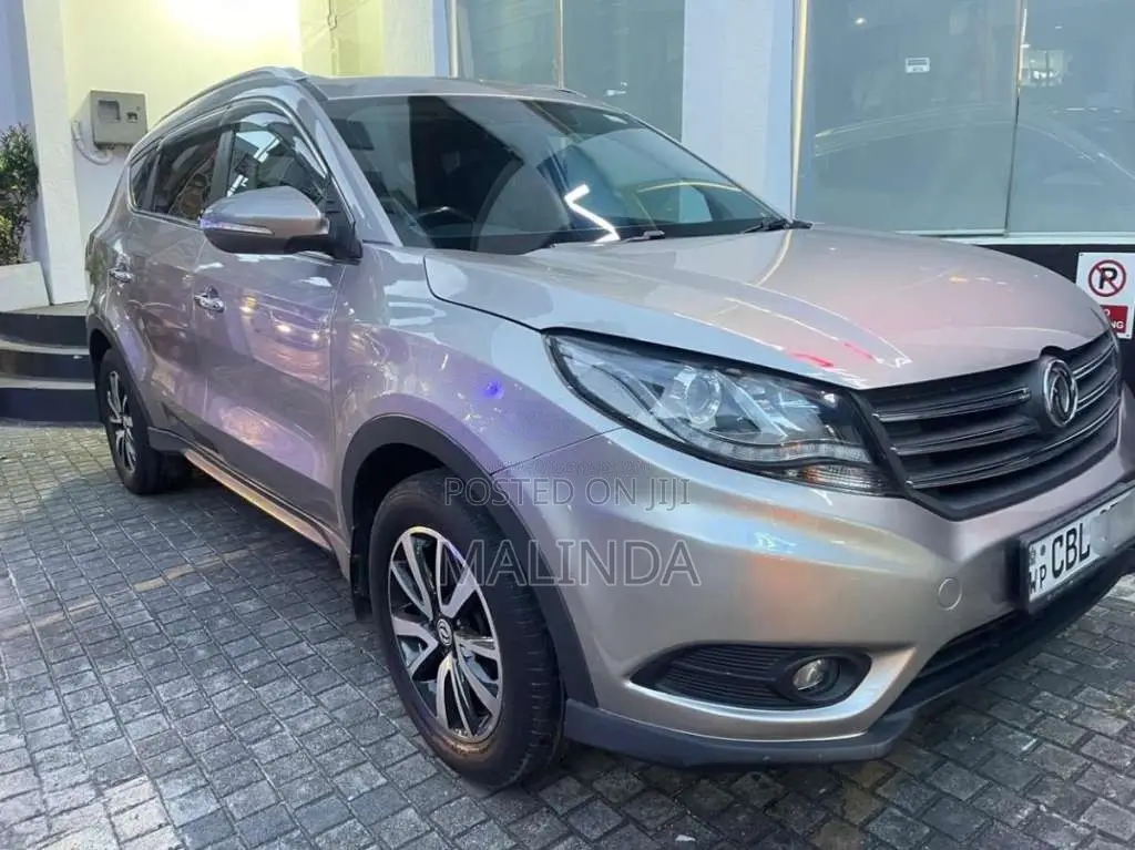 DFSK Glory 580 2021 SUV (Used)