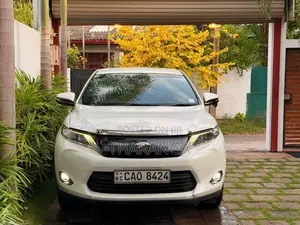 Toyota Harrier 2015 SUV (Used)