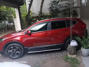 Honda CRV 2018 SUV (Used)