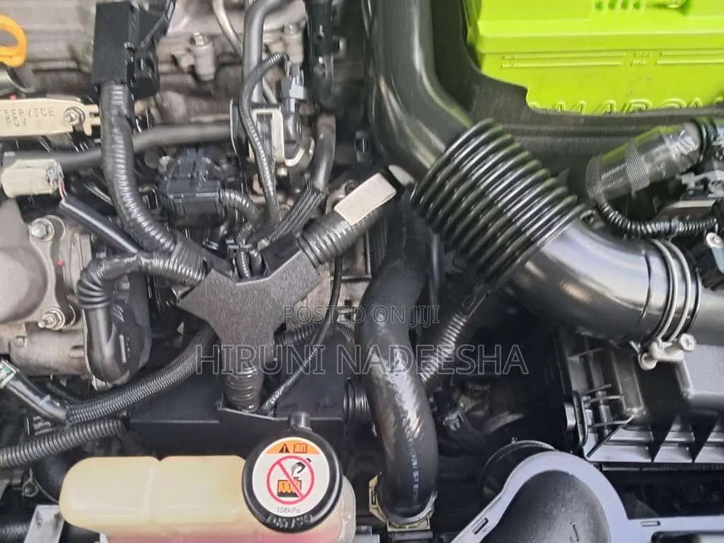 Toyota Chr 2018 SUV (Used)