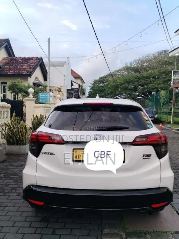 Honda Vezel RS Sensing 2018 SUV (Used)