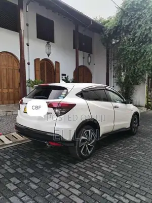 Honda Vezel RS Sensing 2018 SUV (Used)
