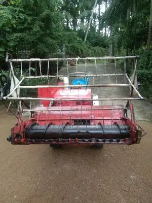 Kubota Kubota 2015 Tractor (Used)