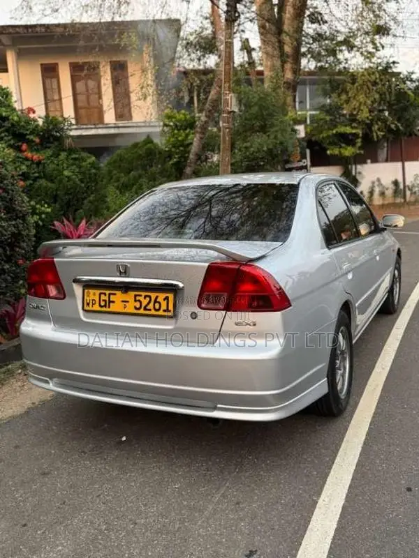 Honda Civic ES8 2000 Car (Used)