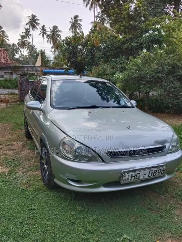 Kia Rio 2000 Car (Used)