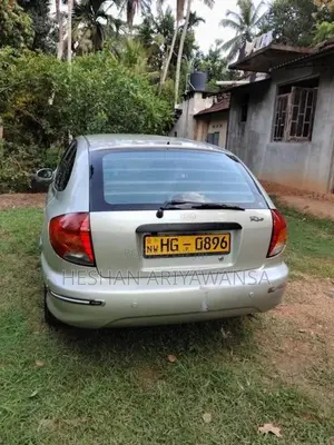 Kia Rio 2000 Car (Used)