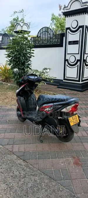 Honda Dio 2020 Motorbike (Used)