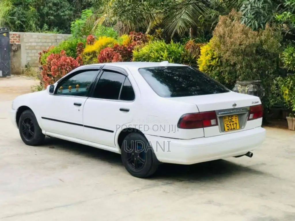 Nissan FB14 2001 Car (Used)