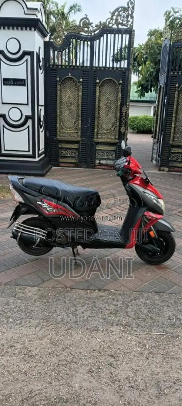 Honda Dio 2020 Motorbike (Used)