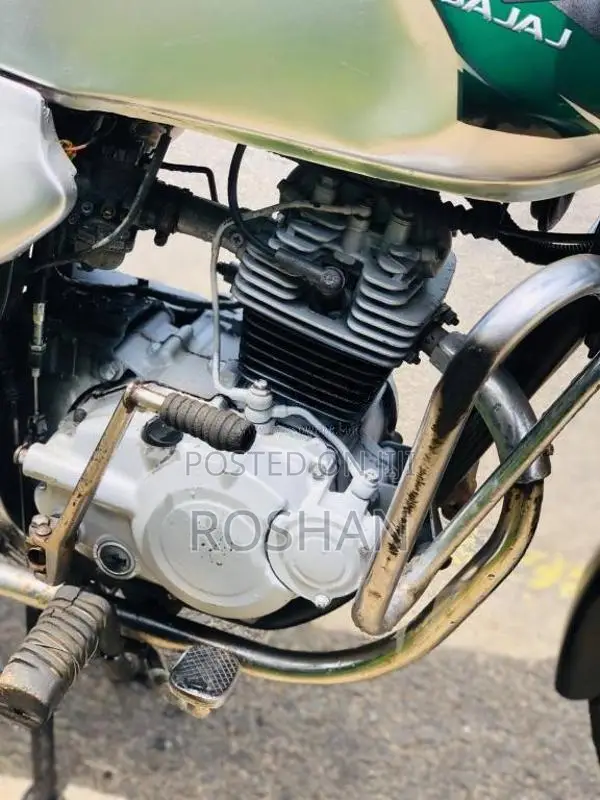 Bajaj Caliber 2003 Motorbike (Used)