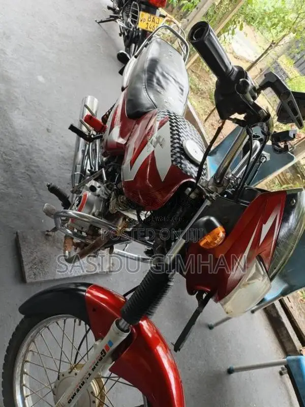 Bajaj CT-100 2005 Motorbike (Used)