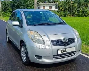 Toyota Vitz U Grade 2007 Car (Used)