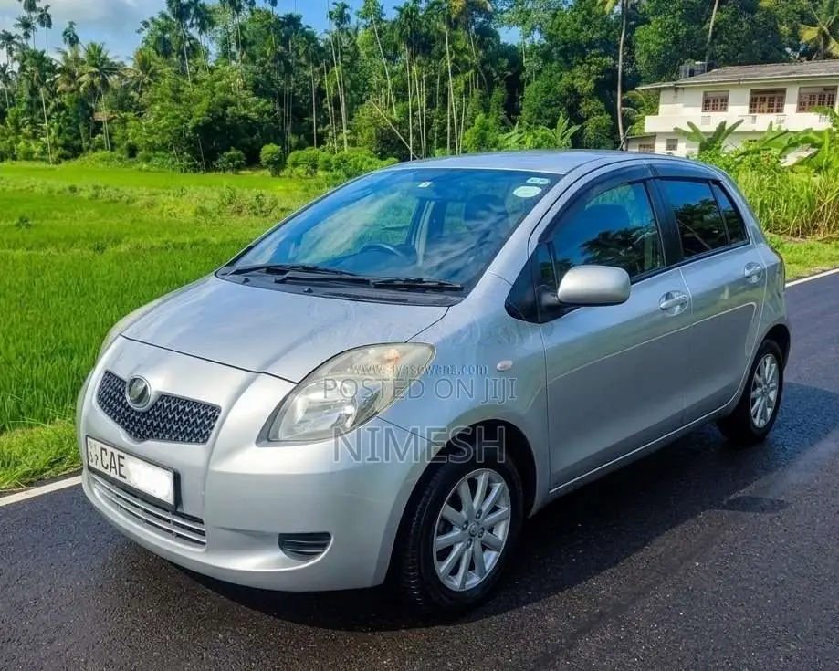 Toyota Vitz U Grade 2007 Car (Used)