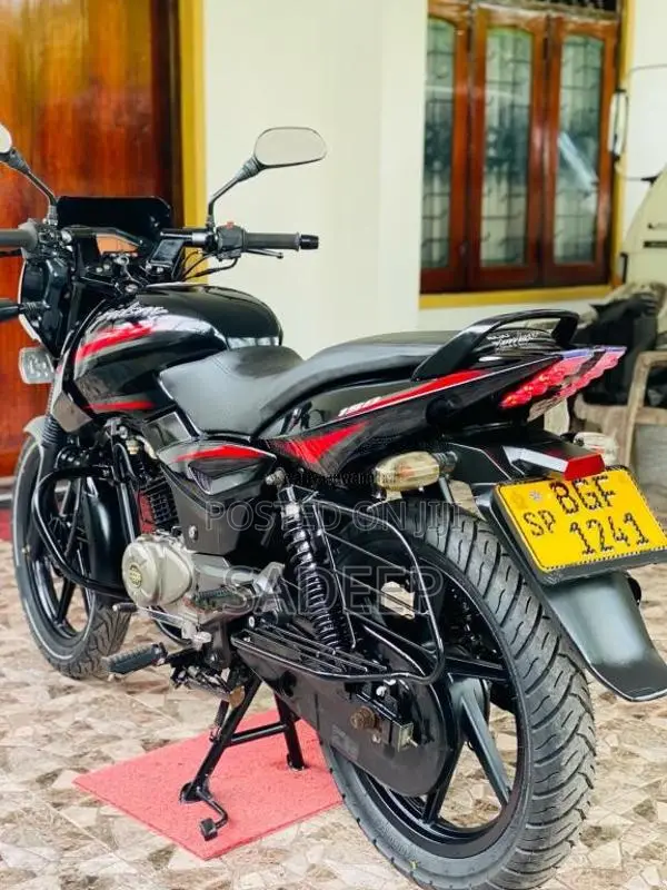 Bajaj Pulsar 150 2018 Motorbike (Used)