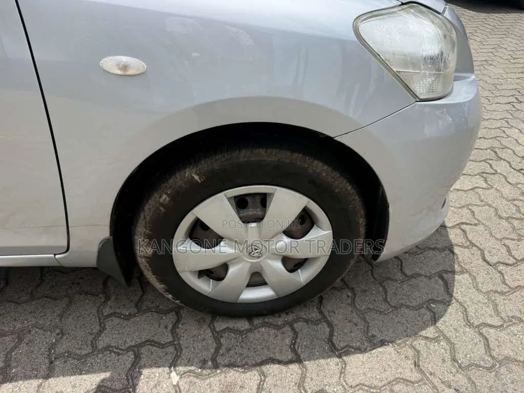 Toyota Yaris 2008 Car (Used)