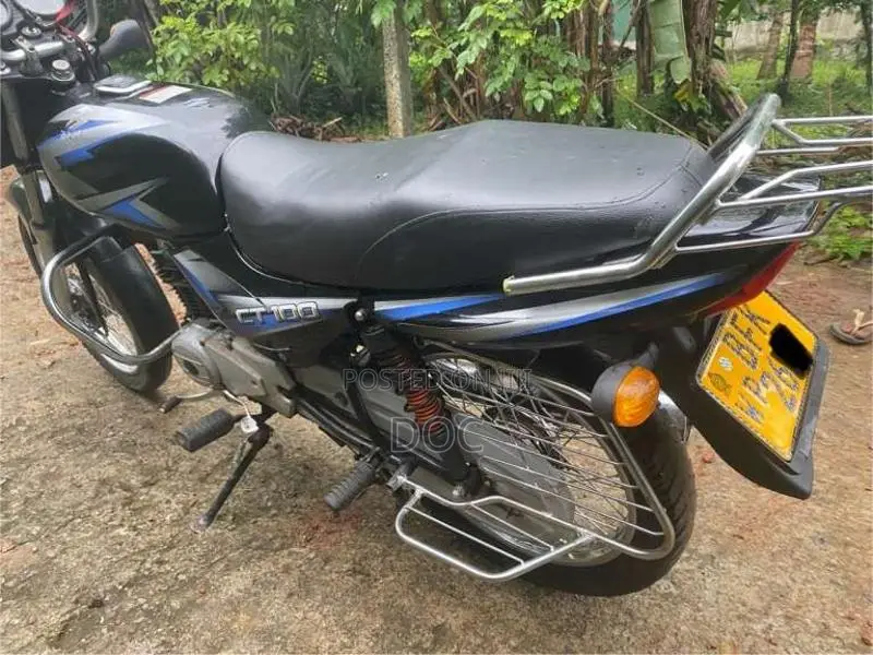 Bajaj CT-100 2017 Motorbike (Used)